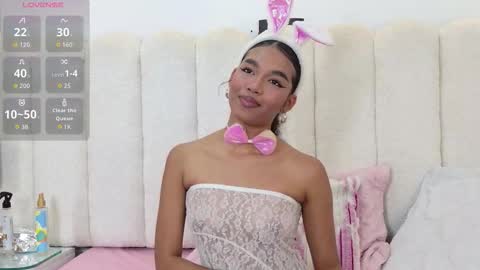 Snapshot of zoeameliie chatting on October 31, 8:13 pm zoeameliie online show from October 31, 8:13 pm