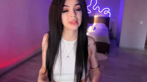 Snapshot of zoedrift chatting on October 4, 1:28 pm zoedrift online show from October 4, 1:28 pm