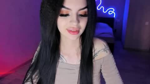 Snapshot of zoedrift chatting on September 19, 2:49 pm zoedrift online show from September 19, 2:49 pm