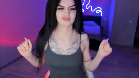 Snapshot of zoedrift chatting on October 11, 1:25 pm zoedrift online show from October 11, 1:25 pm