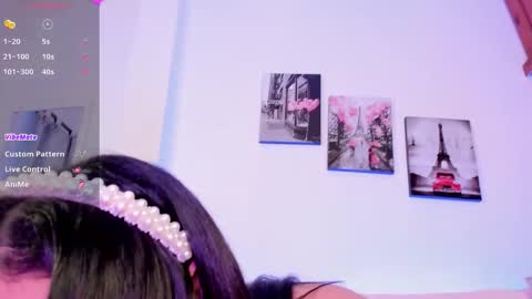 Zoee online show from October 14, 7:49 pm