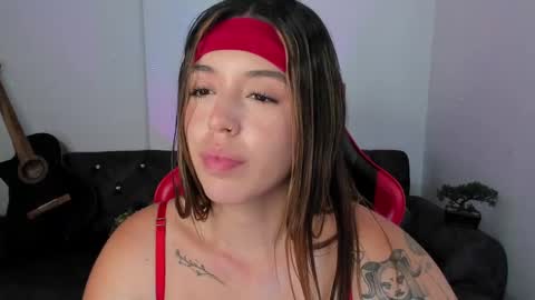Snapshot of zoee_jackson chatting on September 16, 10:51 pm zoee jackson online show from September 16, 10:51 pm