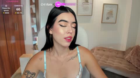 Snapshot of zoee_jackson chatting on January 11, 6:44 pm zoee jackson online show from January 11, 6:44 pm
