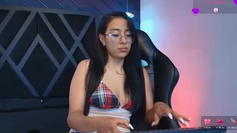 Zoe 3 online show from February 28, 7:02 pm