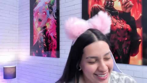 ZOE  online show from October 20, 4:43 pm