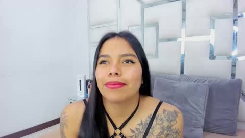 Snapshot of zoeswanx chatting on March 8, 12:28 pm ZoeSwam online show from March 8, 12:28 pm