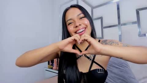 Snapshot of zoeswanx chatting on September 27, 1:07 pm ZoeSwam online show from September 27, 1:07 pm