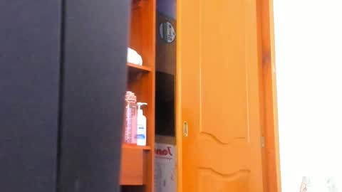 Snapshot of zoeth_ruiz chatting on December 30, 12:20 pm zoeth_ruiz online show from December 30, 12:20 pm