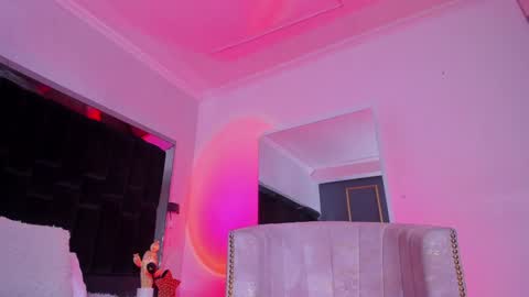 Snapshot of zoevidal_ chatting on January 12, 11:50 am zoevidal_ online show from January 12, 11:50 am