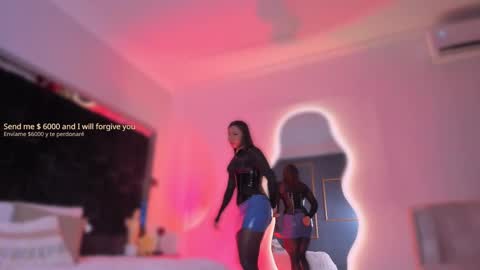 Snapshot of zoevidal_ chatting on September 29, 12:43 pm zoevidal_ online show from September 29, 12:43 pm