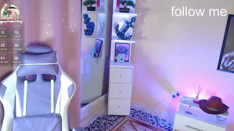 zoey fox  online show from January 10, 3:07 am