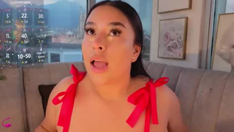 zoey thommpson online show from October 22, 7:30 pm