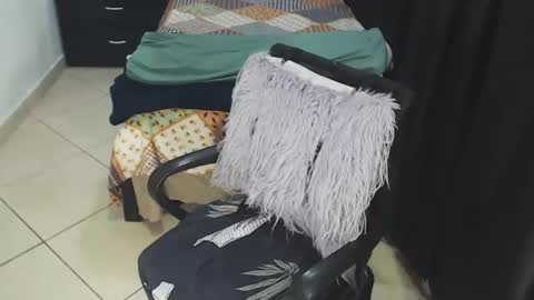 zol_gil03 online show from October 21, 12:14 am