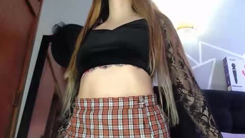 Snapshot of zpzphot chatting on October 21, 6:17 am zpzphot online show from October 21, 6:17 am