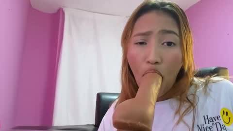 zuriizack online show from February 23, 6:07 pm