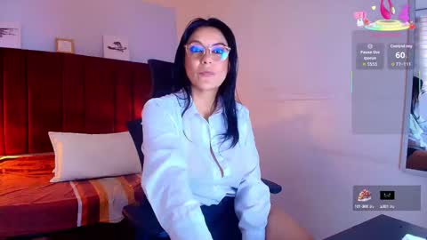 Snapshot of zuzana21 chatting on September 17, 4:05 pm Zuzana21 online show from September 17, 4:05 pm