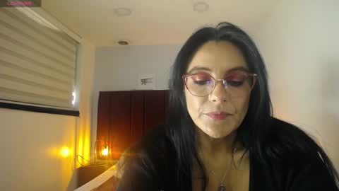 Snapshot of zuzana21 chatting on February 4, 12:44 pm Zuzana21 online show from February 4, 12:44 pm