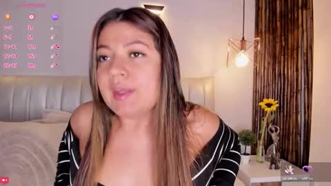 Zara online show from March 23, 7:09 pm