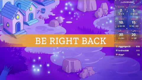 Snapshot of zyle_boobs_ chatting on January 14, 8:15 pm ZYLE online show from January 14, 8:15 pm