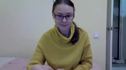 Zyuhre online show from December 5, 12:44 pm