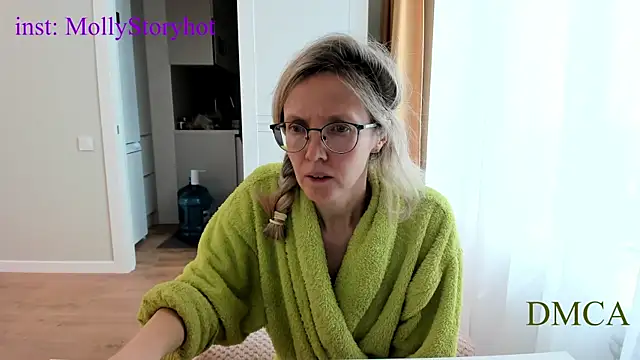 angelmommu online show from April 9, 6:19 am