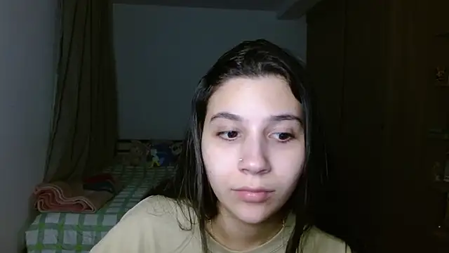 mia  lopez  online show from October 17, 3:32 am