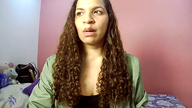 gatubelahot online show from March 31, 3:28 am