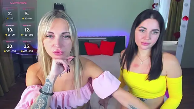 CrazyMilanka online show from October 3, 12:10 pm