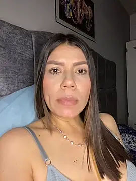 martina contreras online show from April 17, 7:10 am