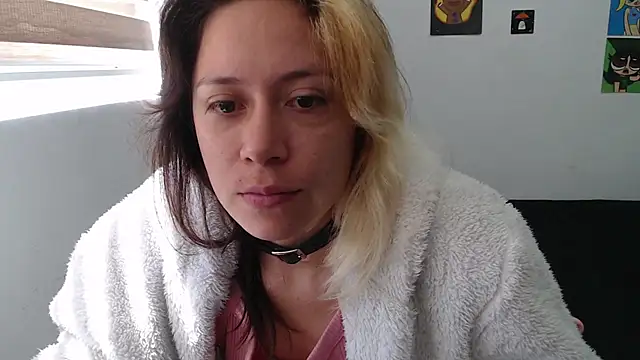 MommyMiaWs online show from October 21, 4:00 pm