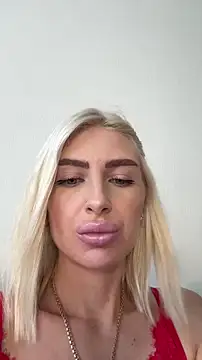 Mia Roxie online show from March 16, 5:44 am