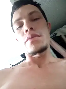 Snapshot of Juam22 chatting on October 4, 5:35 am Juam22 online show from October 4, 5:35 am