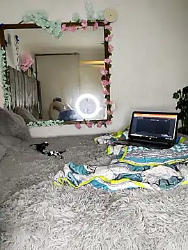 Snapshot of Juam22 chatting on October 22, 5:23 am Juam22 online show from October 22, 5:23 am