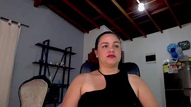 Snapshot of maela1 chatting on October 19, 7:10 am maela1 online show from October 19, 7:10 am