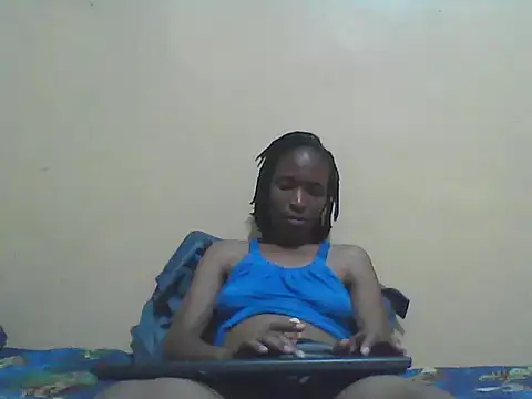 Smillie prety online show from December 20, 2:32 pm