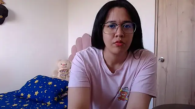 lady hot2xx online show from June 29, 6:29 pm