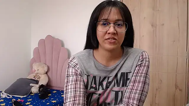 lady hot2xx online show from July 16, 7:18 pm