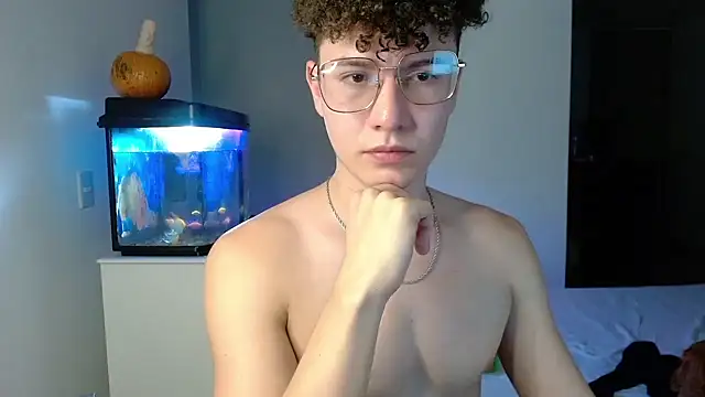 adrian morelly online show from October 25, 11:11 pm