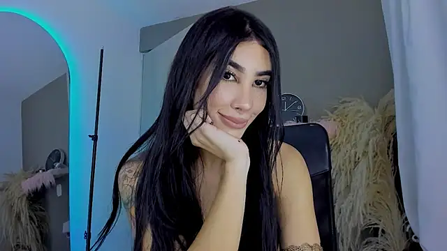 GarciaMilu online show from November 28, 2:25 am