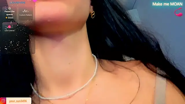 Kemi  Jordan online show from December 15, 10:53 am