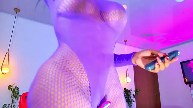 SQUIRT4UMEGAN online show from March 26, 6:09 pm