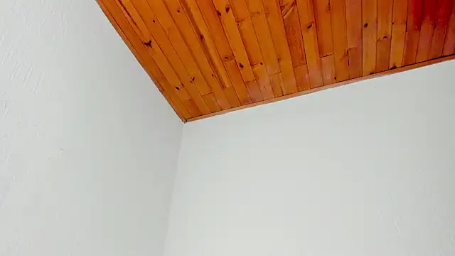 Alessia taylor  online show from November 5, 10:15 pm