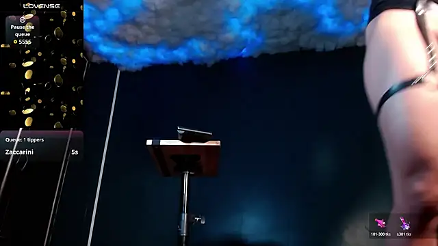 Layla miss online show from December 20, 9:46 am