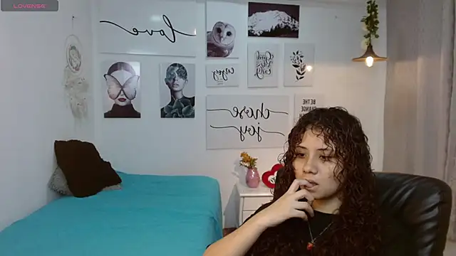 mayamoira1 online show from September 11, 11:54 am