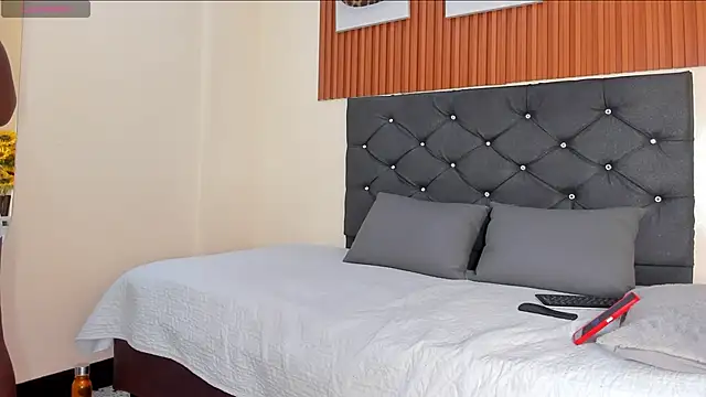 Cristale69 online show from November 25, 3:20 am