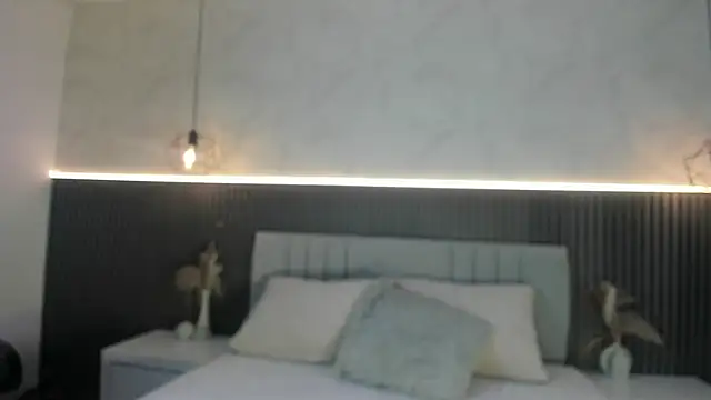 Snapshot of SHANONCLARK chatting on September 30, 7:08 pm SHANONCLARK online show from September 30, 7:08 pm