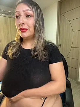 Snapshot of Lady__Pink chatting on October 30, 9:16 pm Lady Pink online show from October 30, 9:16 pm