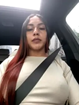 Snapshot of jesica__simpson chatting on October 17, 7:39 pm jesica  simpson online show from October 17, 7:39 pm