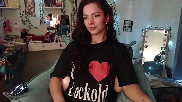 Snapshot of BeellyDance chatting on September 25, 7:55 pm BeellyDance online show from September 25, 7:55 pm