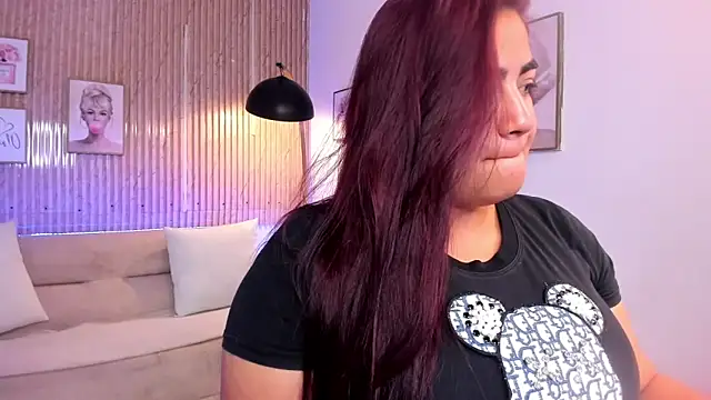 silvia lane online show from April 18, 4:04 am